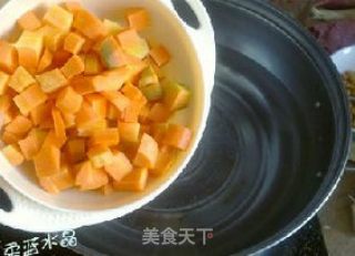土豆沙拉的做法步骤：2