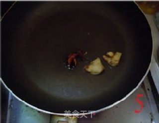 鸭掌扒冬菇的做法步骤：5