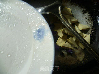 酱香茄子豆腐干的做法步骤：8