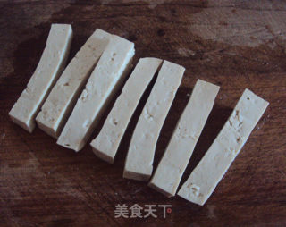 鱼香豆腐条的做法步骤：3