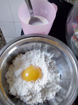 迷你薄烤夹心松饼的做法步骤：2
