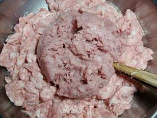 湖北名菜------【黄陂肉糕】的做法步骤：9