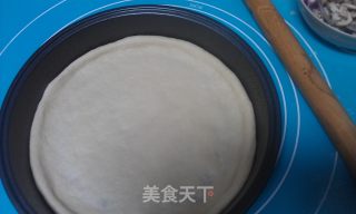 培根肉肠披萨的做法步骤：4