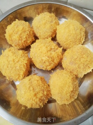 酥脆软心——芝心百里香鸡肉丸的做法步骤：3