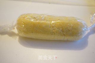 Tokyo Banana 东京香蕉蛋糕卷的做法步骤：12