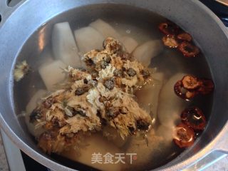 山楂雪梨茶的做法步骤：3