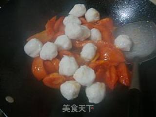 天冷了，来碗暖身汤【鱼圆番茄紫菜汤】的做法步骤：4