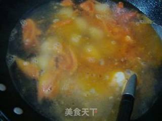 天冷了，来碗暖身汤【鱼圆番茄紫菜汤】的做法步骤：5