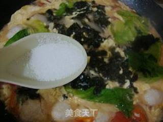 天冷了，来碗暖身汤【鱼圆番茄紫菜汤】的做法步骤：12