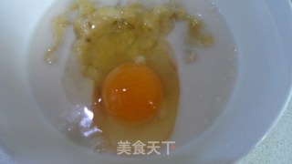 香蕉鸡蛋饼的做法步骤：3
