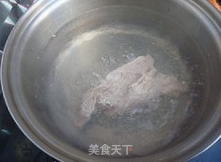 姜香笋拌鸡丝的做法步骤：2