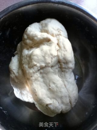 红色腐乳馒头的做法步骤：1