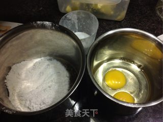 水果蛋糕的做法步骤：1