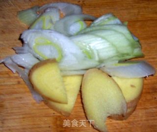 羊肉炖山药的做法步骤：3