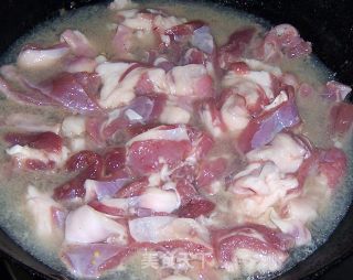 羊肉炖山药的做法步骤：5