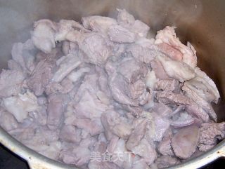 羊肉炖山药的做法步骤：6