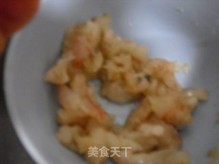 美味的土豆虾仁饼的做法步骤：2