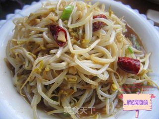 醋溜绿豆芽的做法步骤：4