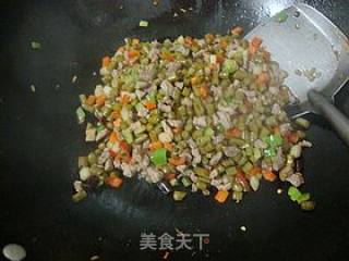 佐粥小菜-------【肉丁酸豆角】的做法步骤：9