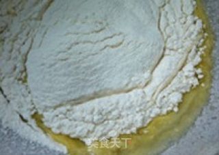 草莓奶油小泡芙的做法步骤：2