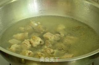 芝香排骨的做法步骤：2