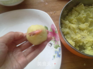沙拉土豆虾球的做法步骤：5