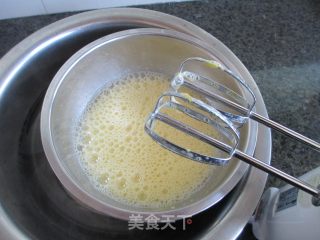 全蛋海绵蛋糕的做法步骤：4
