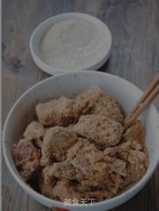花生粉蒸排骨的做法步骤：4