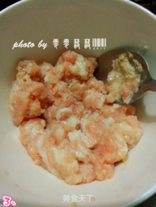 翠绿黄瓜盅的做法步骤：3