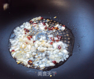 一款有菜有主食的忆苦菜品——虾酱窝头的做法步骤：6