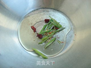 糖醋辣子白的做法步骤：3