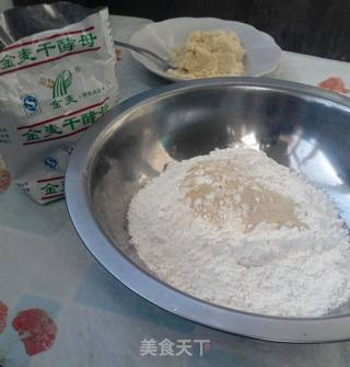 豆渣馒头的做法步骤：2