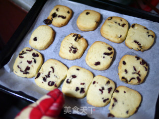 【蛋白新做法】蔓越莓饼干的做法步骤：9