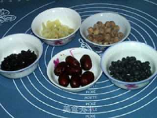 百合枣莲双黑豆浆的做法步骤：1