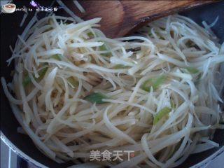 醋溜土豆丝的做法步骤：8