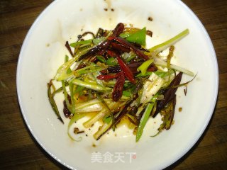 玛格莱特炝拌干豆腐的做法步骤：4