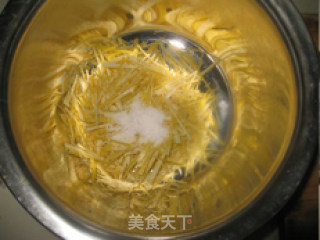 自己动手打造健康饮品【蜂蜜柚子茶】的做法步骤：4