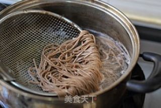 多味儿沙拉凉面的做法步骤：16
