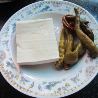 酸辣豆腐的做法步骤：1