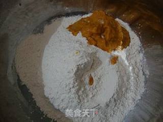 花样面食自己做------【南瓜荷叶夹】的做法步骤：1