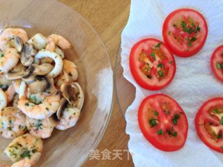 薄底海鲜Pizza的做法步骤：1