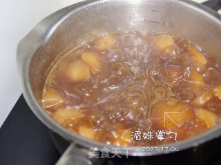 快手美食--【萝卜粉丝煲】的做法步骤：8
