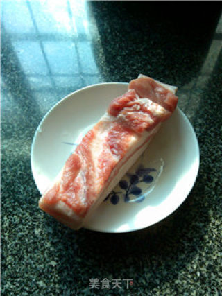 生煎五花肉的做法步骤：1
