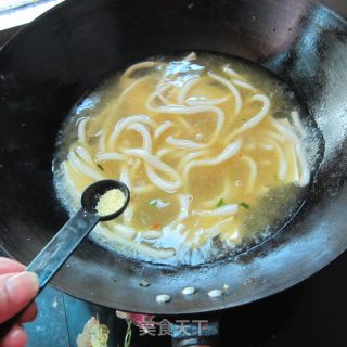 豆腐米粉汤的做法步骤：5