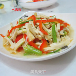 辣炒鱼香豆腐丝的做法步骤：10