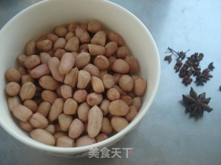 卤花生米的做法步骤：1
