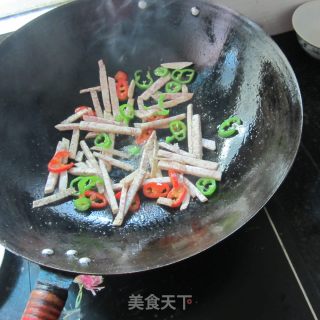 炒芋头丝的做法步骤：4