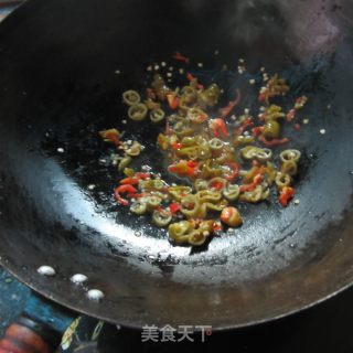 酸辣芋头汤的做法步骤：3