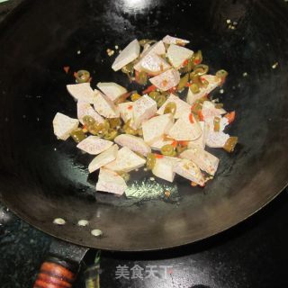 酸辣芋头汤的做法步骤：4