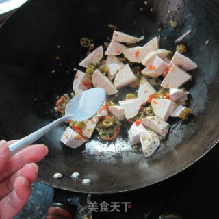 酸辣芋头汤的做法步骤：5